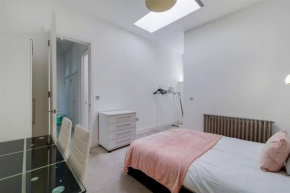 Bridgeman Road Property in King's Cross